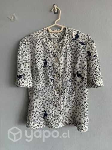 Blusa, un básico en talla S (38)