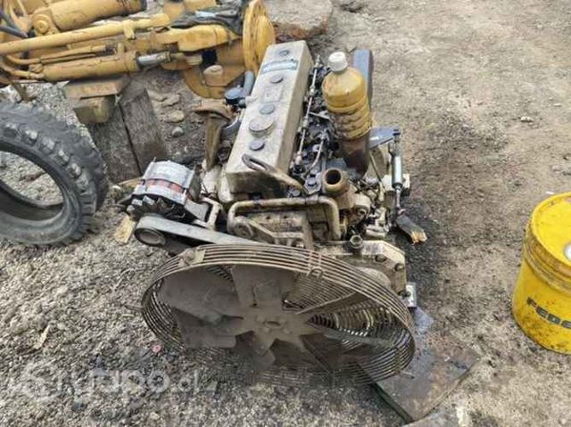 Motor retro Jhon Deere y otros equipos buen estado