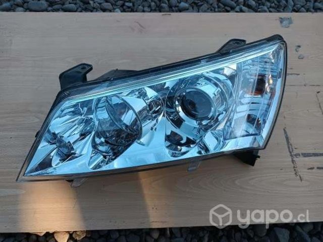 Optico Izquierdo Geely EC7 sedan