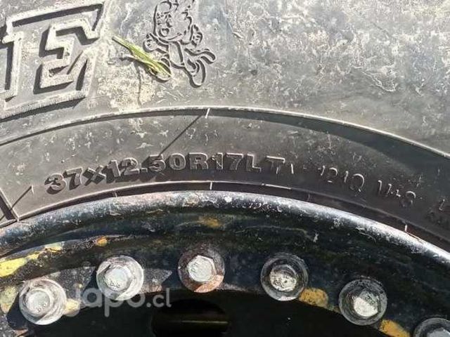 Llantas ,con neumáticos aro 17