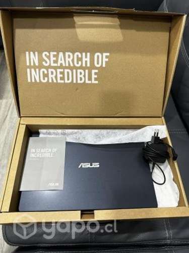 Notebook NUEVO marca ASUS