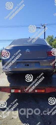 Maletero citroen c elysse 2013