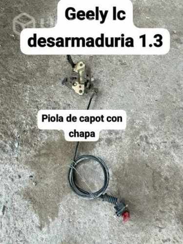 Piola de capot con chapa Geely lc