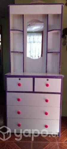 Comoda para niña