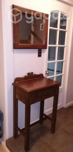 Mesa arrimo con espejo