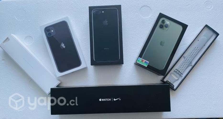 Cajas vacías de iPhone y Apple Watch