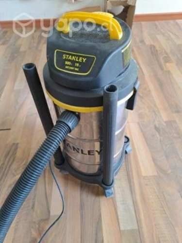 Aspiradora de agua y polvo