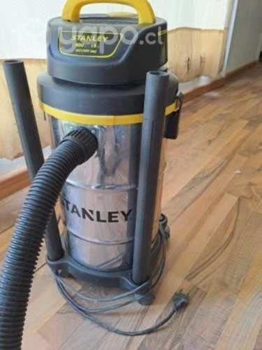 Aspiradora de agua y polvo