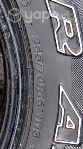 Neumatico 255/70 R16 Bridgestone Dueler A/T