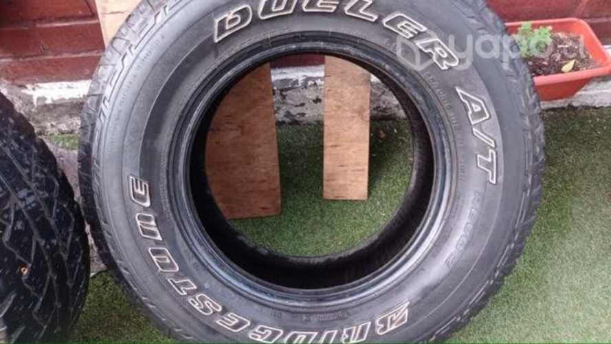 Neumatico 255/70 R16 Bridgestone Dueler A/T