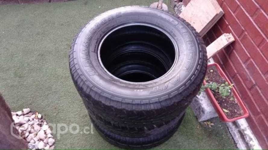 Neumatico 255/70 R16 Bridgestone Dueler A/T