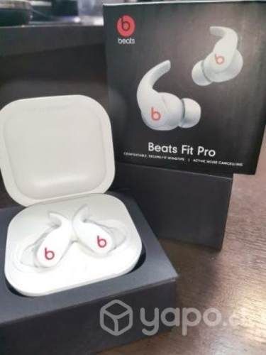 Audifonos Beats Fit Pro Blanco y negros