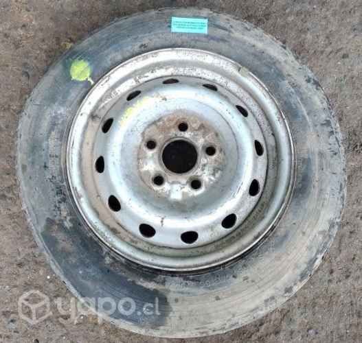 Llanta Con Neumático Malo Delantera (HYP160) Hyund