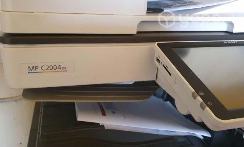 Impresora COLOR RICOH A3+ como nueva