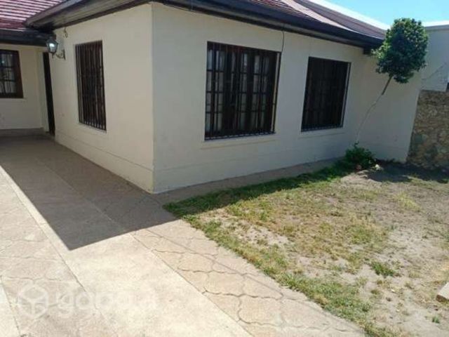 ARRIENDO CASA EN CENTRO DE RANCAGUA OFICINA U HOSPEDAJE