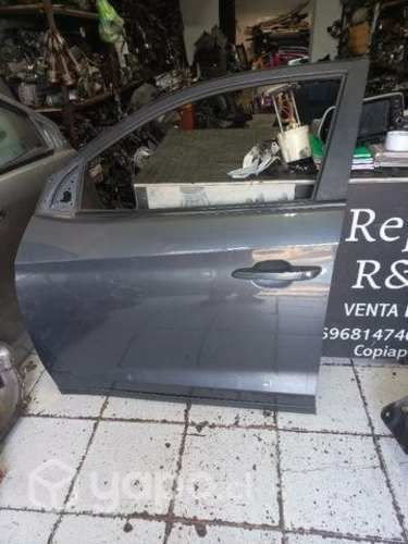 Puerta delant izquierda hyundai Tucson 2018 4x2