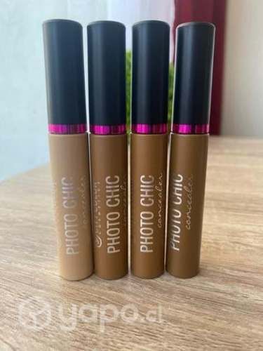 Corrector ( Maquillaje)