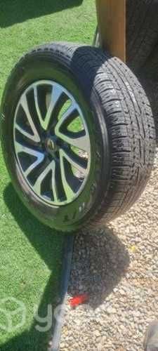 Llanta repuesto np300 18