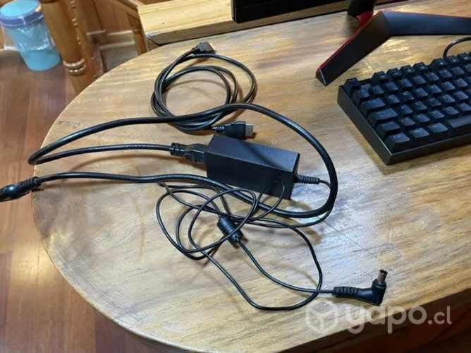 Teclado y monitor (2x1)