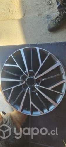 Llanta tucson aro 18