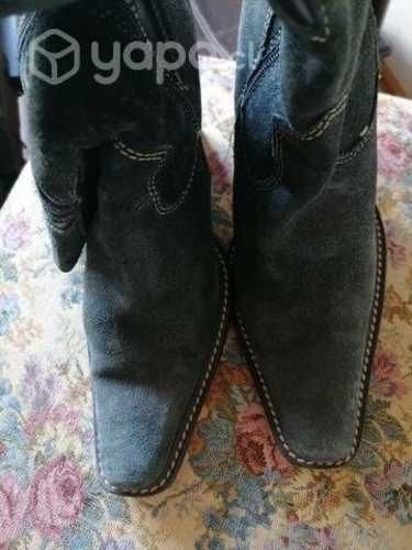 Botas negras cuero envejesido, n 38.