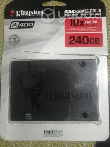 Disco duro marca Kingston 240 gb