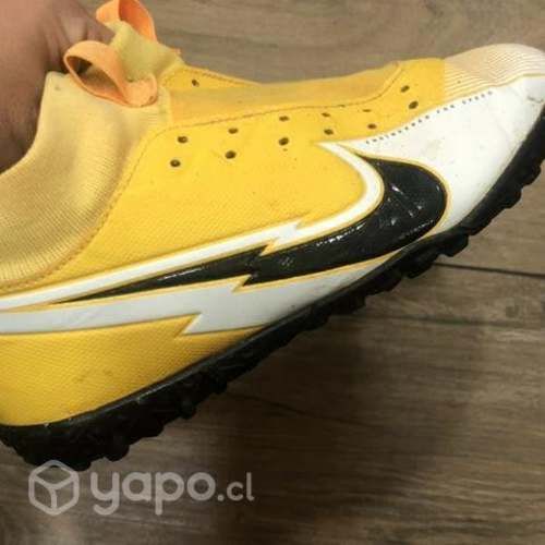 Zapatilla fútbol niño