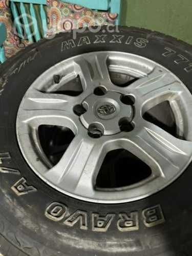 Llantas Toyota tundra 2013