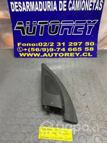 Moldura int espejo izq Suzuki Gran Vitara 2010