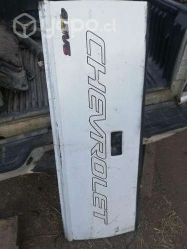 Portalón s10 apache 2002