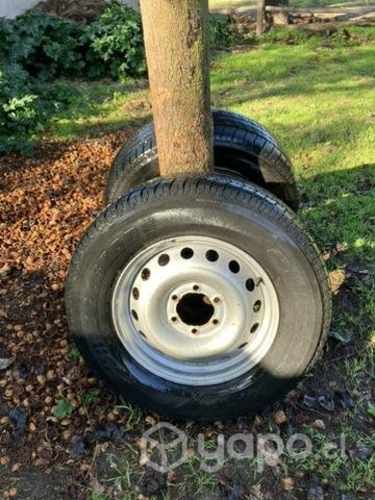 Neumáticos y llantas Hilux 2018