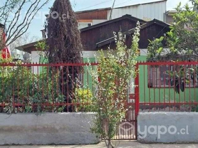 Terreno con 2 casas en interior