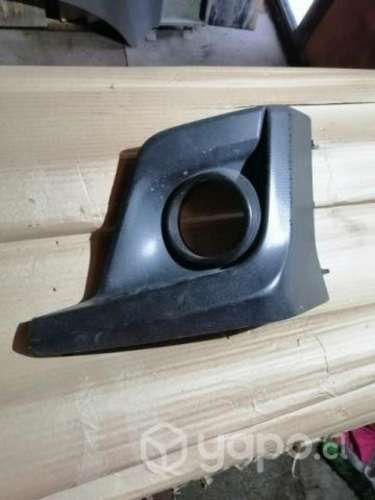 Tapa neblinero Subaru xv