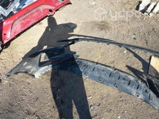 Parachoque MG GT 2022 2023 ORIGINAL impecable