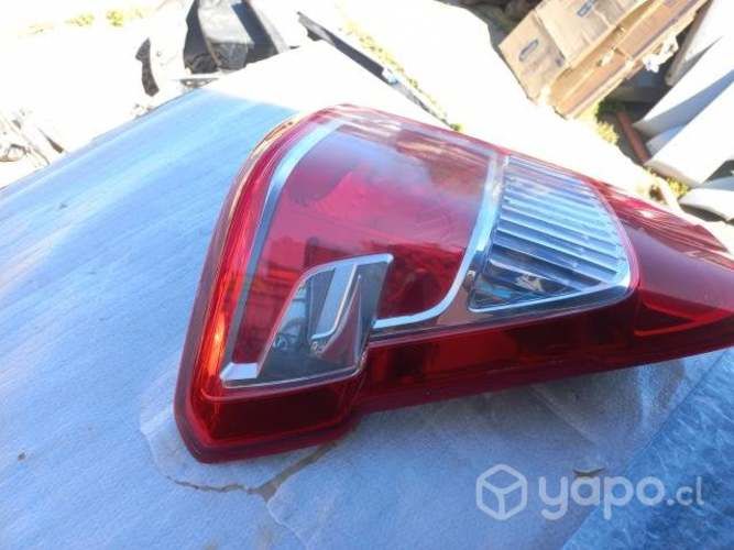 Foco trasero izquierdo Ssangyong Musso ORIGINAL