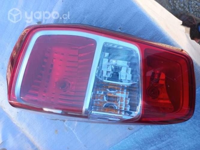 Foco trasero izquierdo Ssangyong Musso ORIGINAL