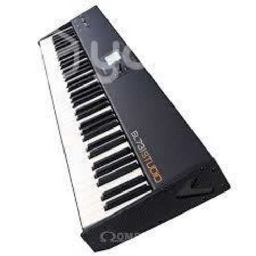 Studiologic Sl 73 + Atril