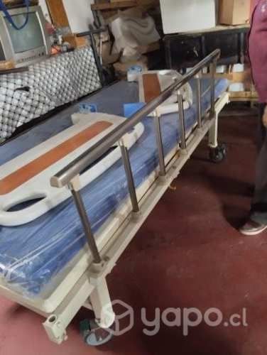 Catre clínico con colchón