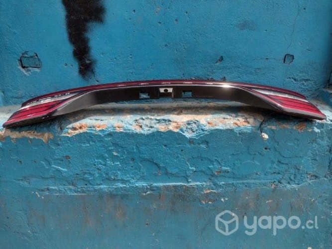 Embellecedor Dodge Durango 2014-22