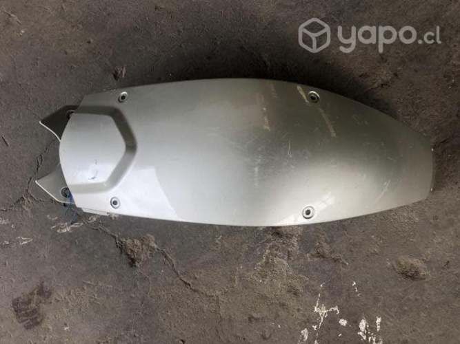 Cubre estanque superior moto bmw (3.22)