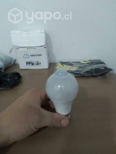 Ampolleta con sensor de movimiento