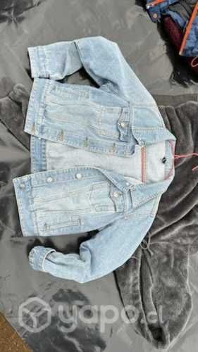 Ropa por lote o unidad