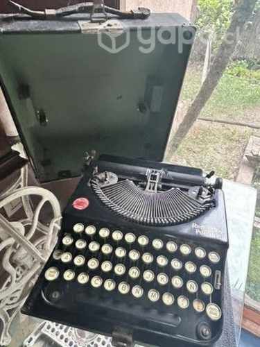 Máquina de escribir antigua