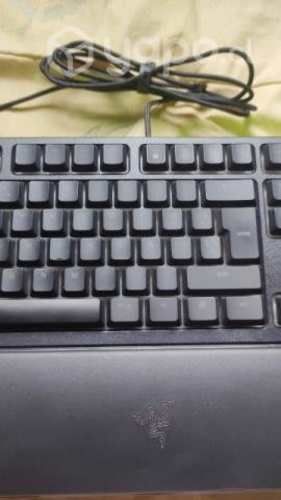 Teclado Razer Ornata V2