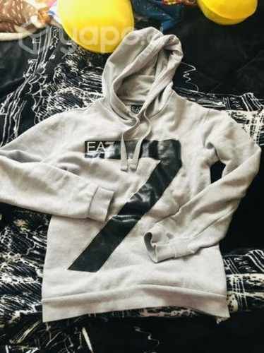 Poleron ea7 como nuevo talla M ajustado a S