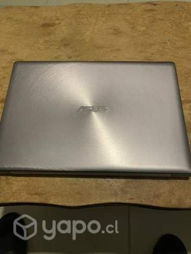 Notebook Asus 12gb y 1TB disco duro