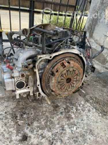 Motor subaru ej18