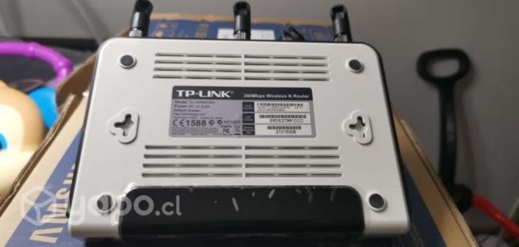 Router TP-Link 300Mbps Wireless Network