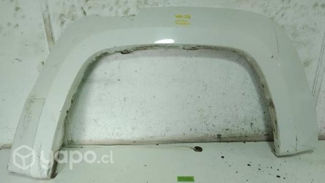 Moldura Pasa Rueda Tras izq (VAB217) VW Amarok