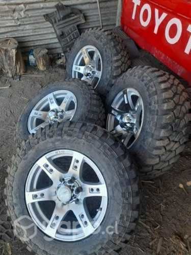 Llanta neumático 265x70 aro 17, 8 pulgadas